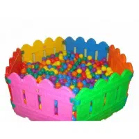 استخر توپ هشت ضلعی بهمراه دوهزار توپ اینتکس