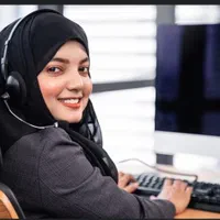 کارشناس فروش و کارمند اداری