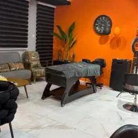 جذب نیرو در سالن زیبایی و آموزشگاه نورا بیوتی