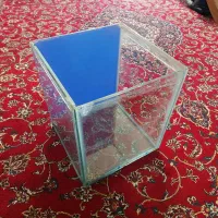 آکواریوم به همراه شن سنگی