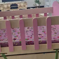 تخت گهواره ای کودک