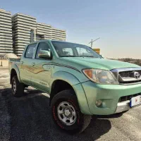 تویوتا هایلوکس ۲۰۰۶ پا بلند