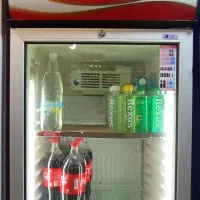 یخچال تک درب ایستاده