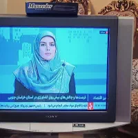 تلویزیون ۲۹ اینچ سونی با گیرنده ایرانی و میز