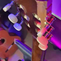 گیتار Yamaha C40|گیتار، بیس، امپلیفایر|سنندج, |دیوار