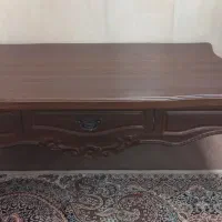 میز عسلی بسیار تمیز