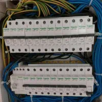 برقکار، برقکاری، تلفن،آیفون و سرویس کولر آبی|خدمات پیشه و مهارت|خمینی‌شهر, |دیوار