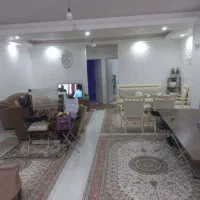 یک واحد ۹۰ متری دو خواب ، قیمت کل ۱۷۰۰ تومن|فروش آپارتمان|اشتهارد, |دیوار