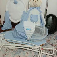 گهواره نو کالسکهای تر تمیز