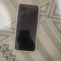 گوشی ردمی ۱۳ کاملا نو ۱ ماه دستم بوده