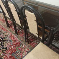 میز غذاخوری و گاوصندوق