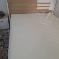تخت درحد نو|تخت و سرویس خواب|سبزوار, مدرس|دیوار
