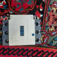 کنتاکتور 40 آمپر 220 ولت اشنایدر