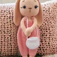 خرگوش بافتنی