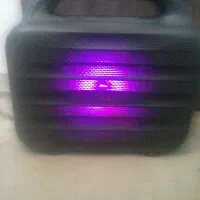 اسپیکر همراه پنل خورشیدی