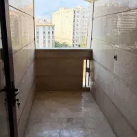 متراژ ۷۱ بسیار زیبا و باکلاس با بالکن با ویو،زیبا