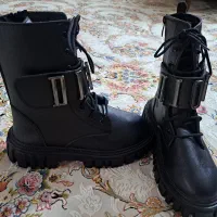 یک جفت بوت نو  سایز ۳۹|کیف، کفش، کمربند|شاهین‌شهر, اقبال لاهوری|دیوار