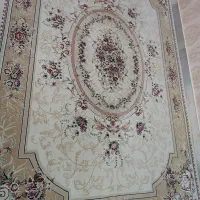 یک عدد فرش شش متری