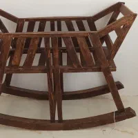 گهواره چوبی زیبا