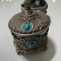 قندان