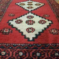 فرش کناره دستباف پشمی قدیمی دکورهتل رستوران|فرش|ارومیه, |دیوار