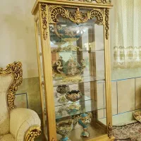 ویترین.