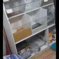 قفسه فلزی و قفسه حبوبات و شکلات