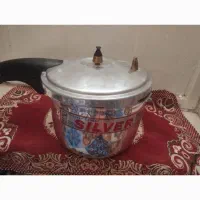 زود پز روی گازی استیل هشت نفره  نو آکبند