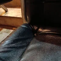 صندلی ،رنگ مشکی ،مناسب برای مطب ها،دفاتر،املاک