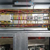 نصب و راه اندازی و تعمیر تابلوبرقهای صنعتی