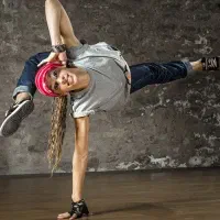 کلاس رقص از مبتدی تا حرفه‌ای