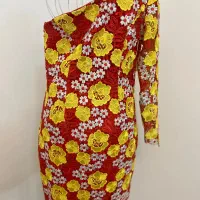 لباس مجلسی|لباس|قم, باجک یک|دیوار