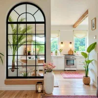 مغازه-بیست-متری-سینما-سعدی