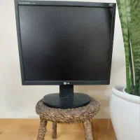 مانیتور LG با قابلیت تنظیم زاویه دید