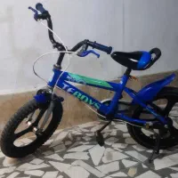 دوچرخه ۱۶ آبی