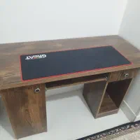 میز کامپیوتر