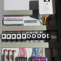 مونتاژ انواع تابلو برق های صنعتی و اجرای چاه ارت