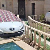 دربستی با ۲۰۷