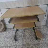 میز کامپیوتر