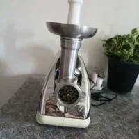 آبمیوه گیری و چرخ گوشت، سالم، نو