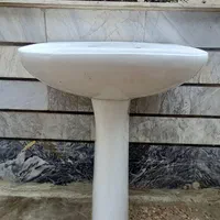 کاسه روشویی پایه دار