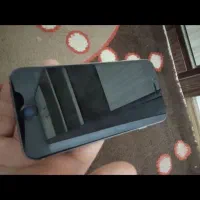 اپل iPhone 6 با حافظهٔ ۳۲ گیگابایت