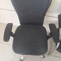 صندلی چرمی