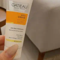 کرم ویتامین cگاتیو