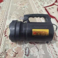 چراغ قوه دستی شارژی همراه با شارژر