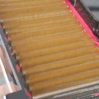 مژه قهوه ای