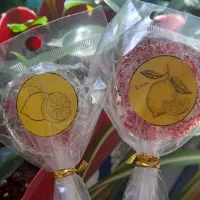 آبنبات های استیکری|خوردنی و آشامیدنی|هشتگرد, هشتگرد قدیم|دیوار