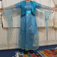 لباس کردی سایز ۳۸ و۴۰ و ۴۲میشه سایز خودم ۴۰ هست