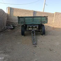 تریلی رومانی.  تراکتور