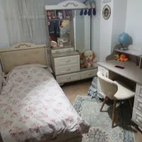 تخت نوجوان|تخت و سرویس خواب|رشت, معلم|دیوار